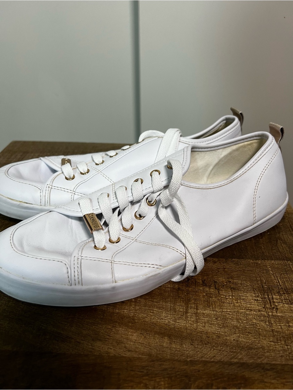 GUESS White Low-Top Lace-Up Sneakers with Gold Accents